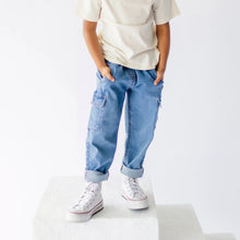 Load image into Gallery viewer, Souris Mini Girls Stretch Denim Cargo Pants - Light Wash
