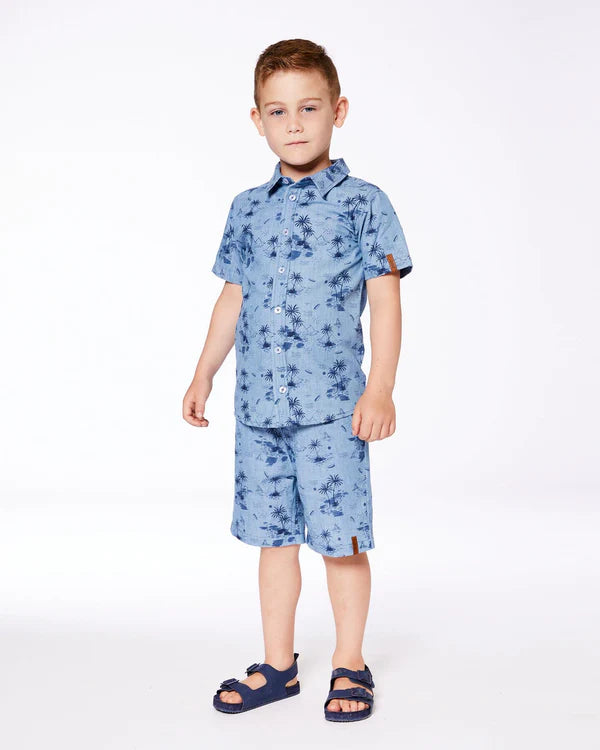 deux par deux Boys Printed Chambray Short Sleeve Shirt - Pale Blue And Navy