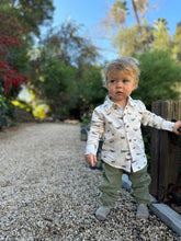 Load image into Gallery viewer, ettie + h Boys Myles Shirt - Airplane
