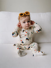 Load image into Gallery viewer, ZippyJamz Baby Bamboo Footed Zipper Sleeper - Toucan Tales
