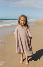 Load image into Gallery viewer, Current Tyed Waffle Beach Poncho
